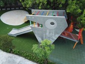 板橋四維公園的巨獸遊戲場，提供林蔭間攀爬的趣味性與逃離巨獸的挑戰