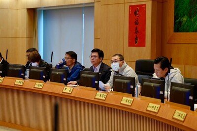 市長聆聽市政會議報告
