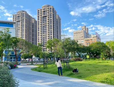 中山藝術公園草坪廣場