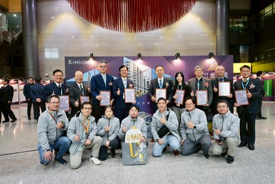 新北城鄉局黃國峰局長及團隊合影。