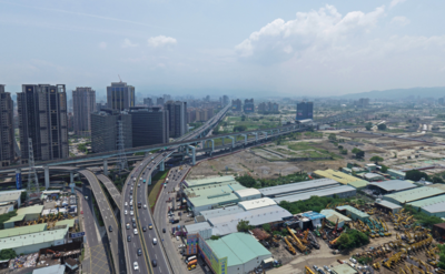 五股交流道附近空拍圖。